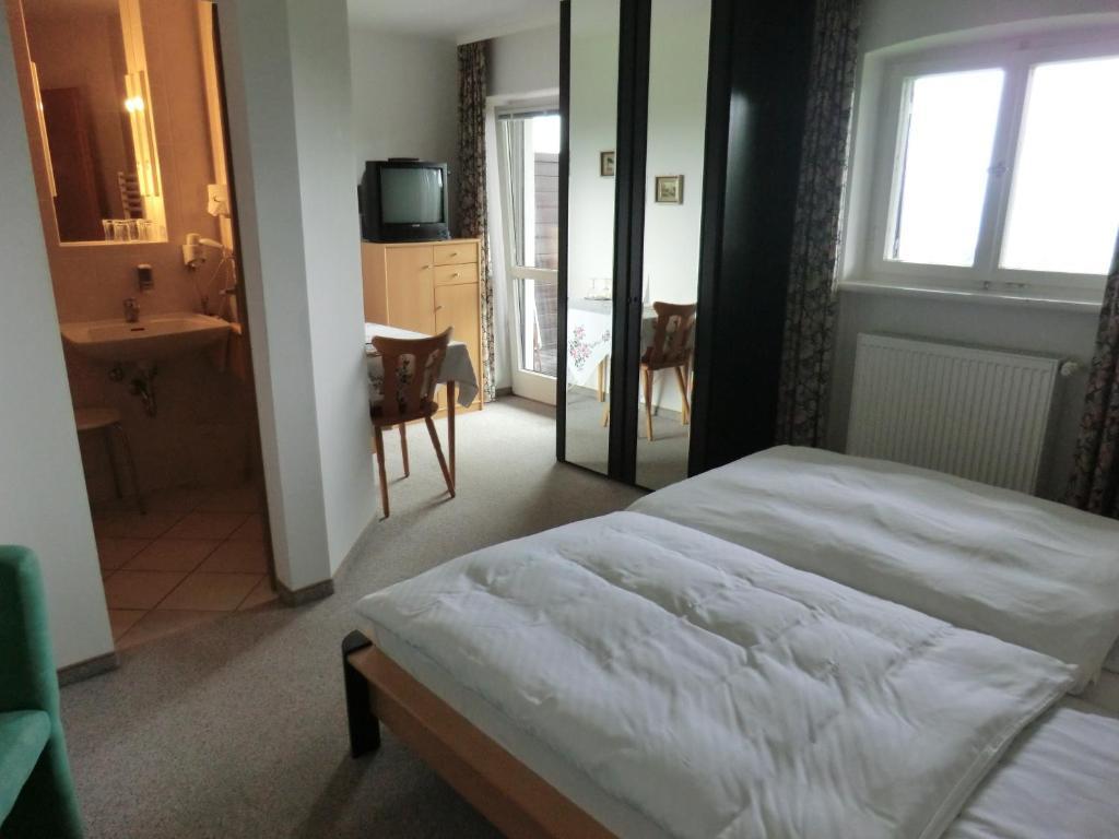 Hotel Garni Rottaler Hof Bad Griesbach im Rottal Chambre photo